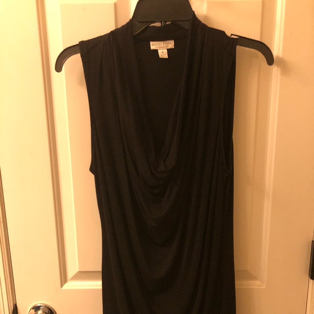 Bisou Bisou Dressy tank top blouse